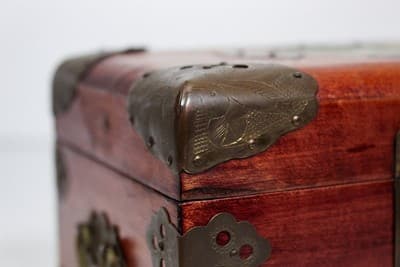 Vintage Jade Inlay Etched Brass Wooden Chinese Jewelry Box - Thumbnail 5