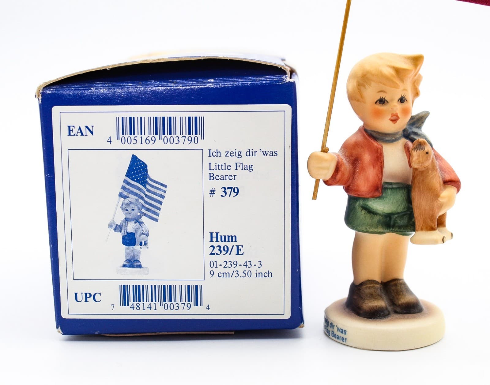 Goebel Hummel Germany #239 E Little Flag Bearer Patriotic Boy Porcelain Figurine - Thumbnail 2