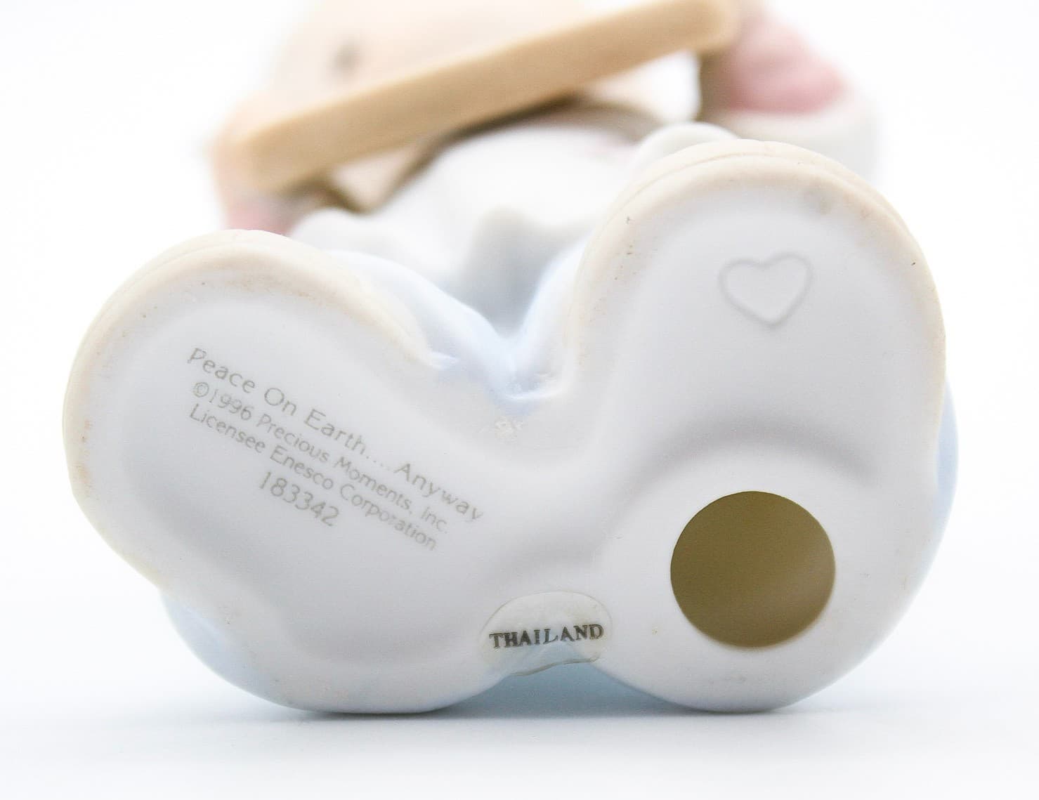 Precious Moments Peace On Earth....Anyway Enesco Porcelain Figurine 1996 - Thumbnail 6