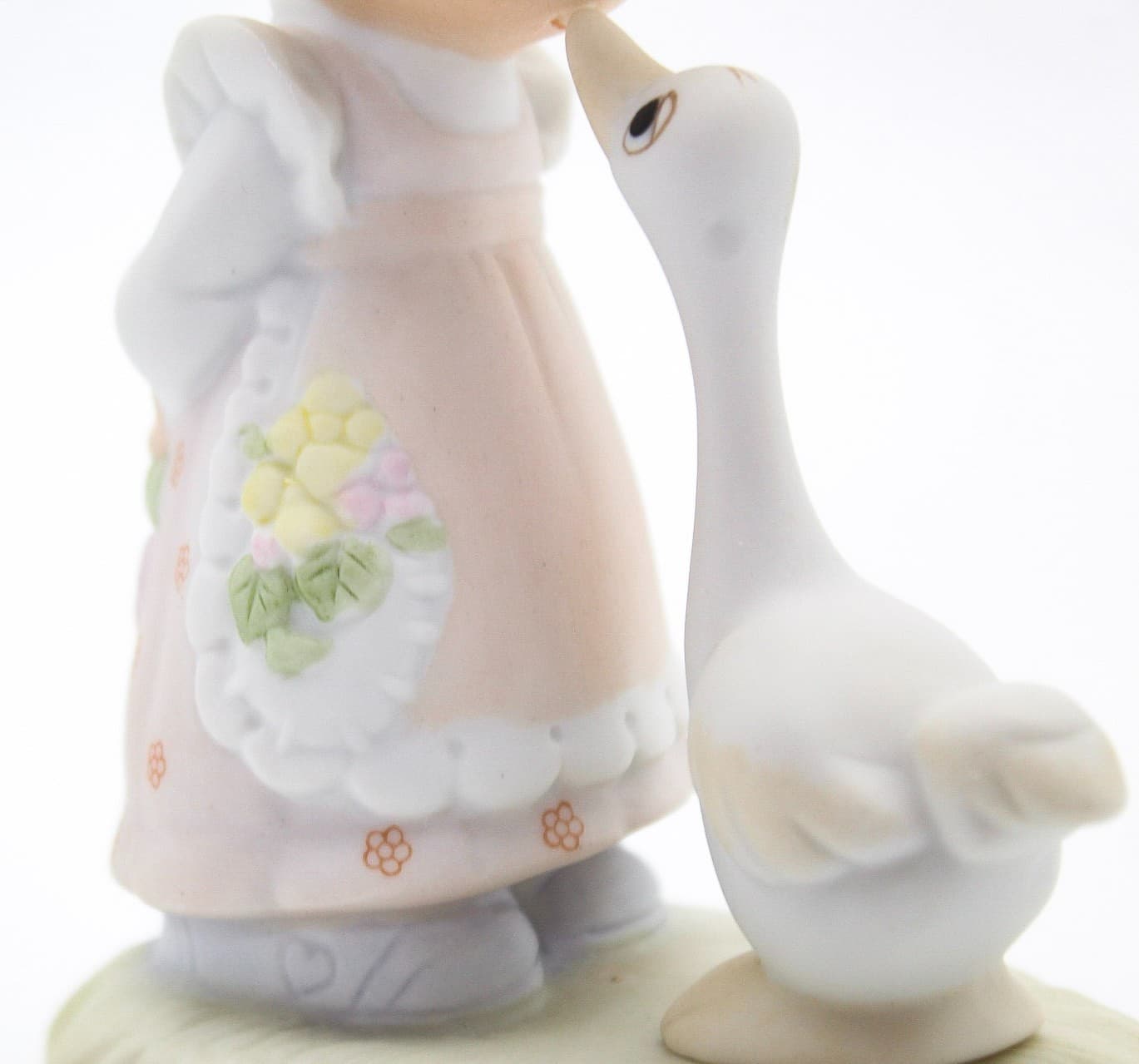 Precious Moments Make A Joyful Noise Enesco Porcelain Figurine 1978 - Thumbnail 3