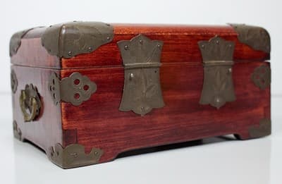 Vintage Jade Inlay Etched Brass Wooden Chinese Jewelry Box - Thumbnail 9