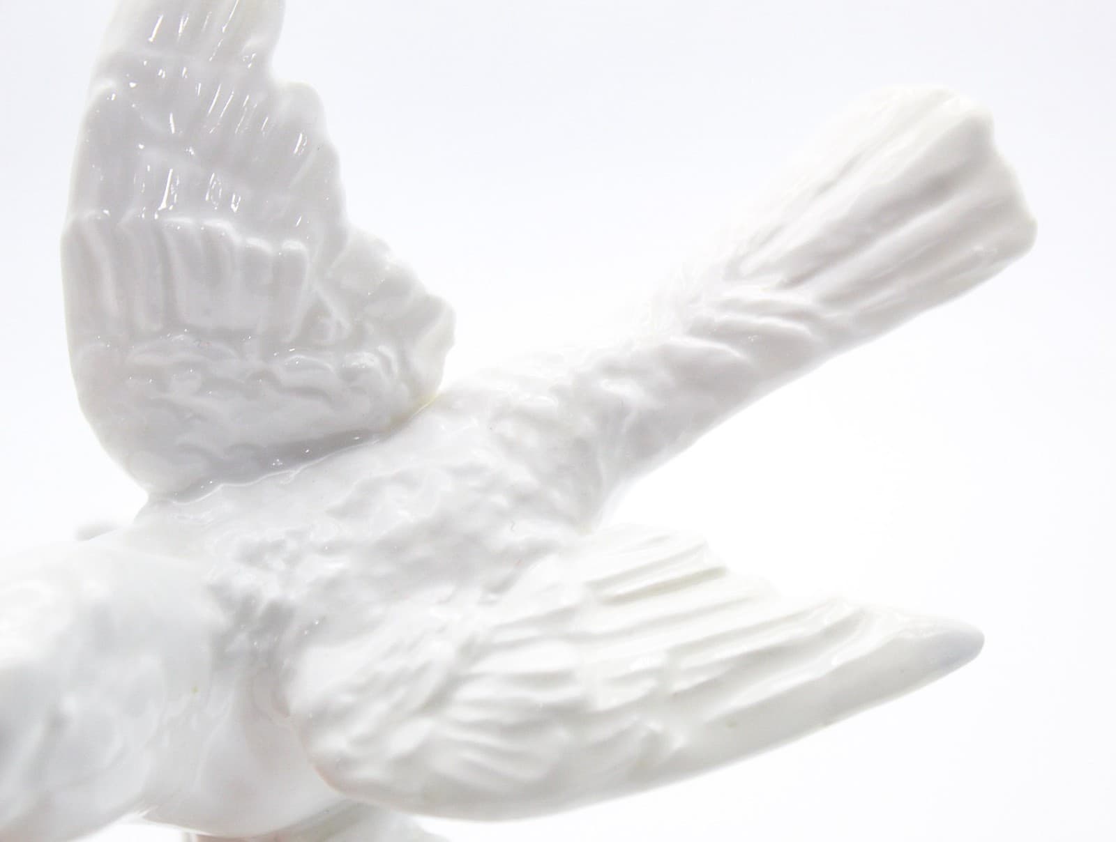 Vintage England J.T. Jones Crown Staffordshire Bone China White Bird Figurine - Thumbnail 4