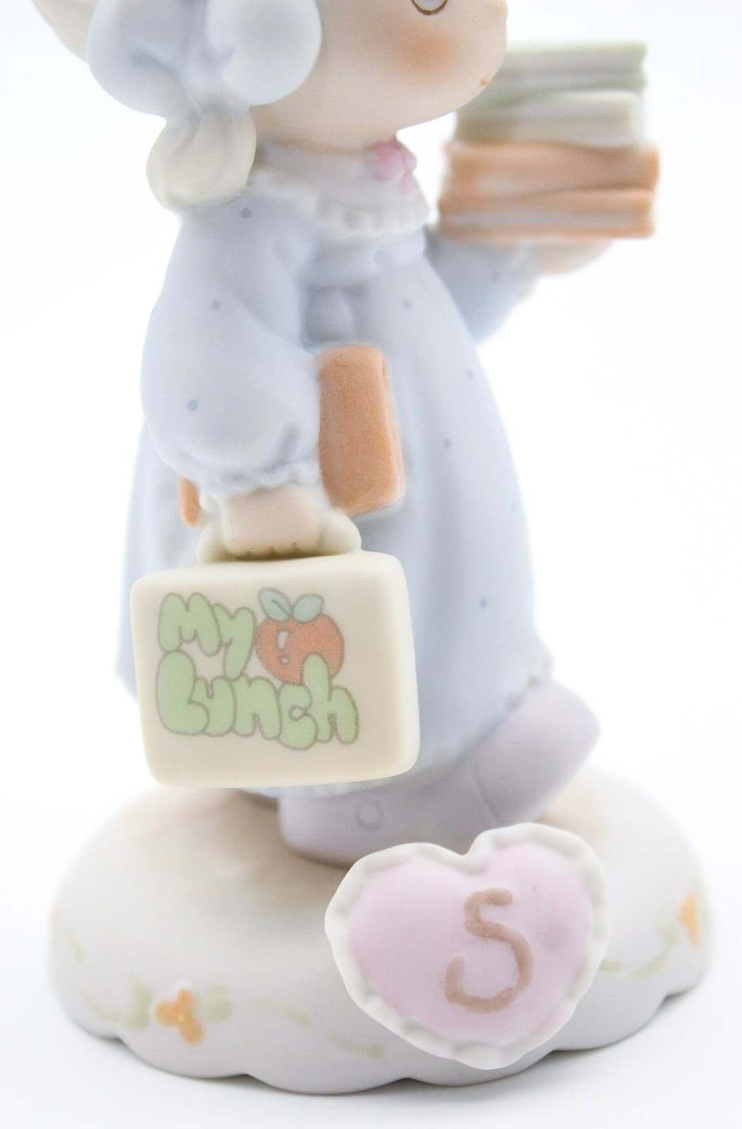 Precious Moments Growing In Grace Age 5 Enesco Porcelain Figurine 1994 - Thumbnail 2
