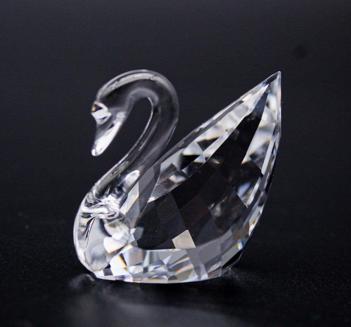 Swarovski Signum Swan Clear Faceted Glass Crystal Figurine With Box - Thumbnail 2