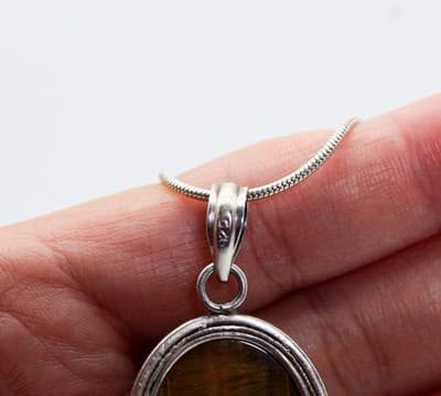 Vintage Sterling Silver Oval Natural Tiger Eye Pendant Necklace - Thumbnail 4