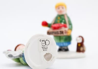 Department 56 Girl Selling Apples & News Boy Snow Village Christmas Accessory - Thumbnail 4
