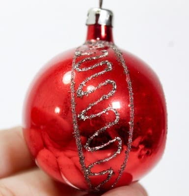 Vintage Made In Poland Indent Reflector Mica Red Glass Christmas Ornament - Thumbnail 4