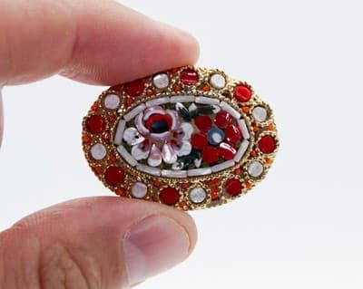 Vintage Italy Micro Mosaic Red Flower Bouquet Motif Oval Gold Tone Pin Brooch - Thumbnail 2