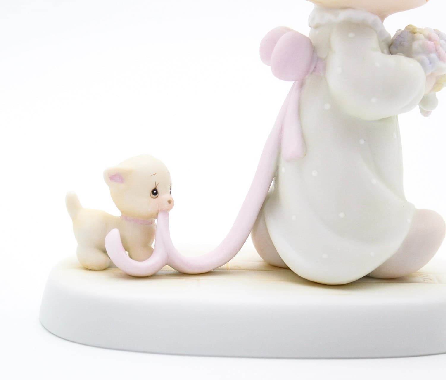 Precious Moments Sharing Our Joy Together Enesco Porcelain Figurine 1983 - Thumbnail 3