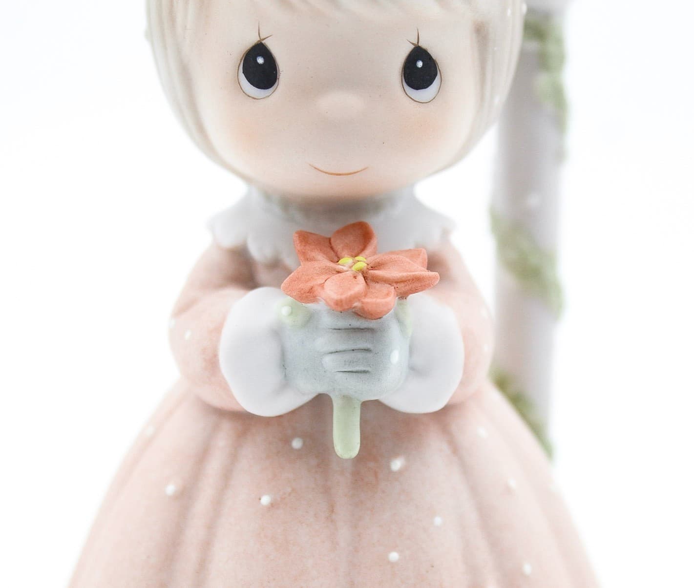 Precious Moments The Light Of The World Is Jesus Porcelain Musical Figurine 1982 - Thumbnail 3