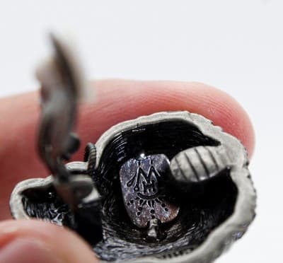 Designer HUTTON WILKINSON Pave Rhinestone Snail Shell Clip On Earrings Vintage - Thumbnail 2