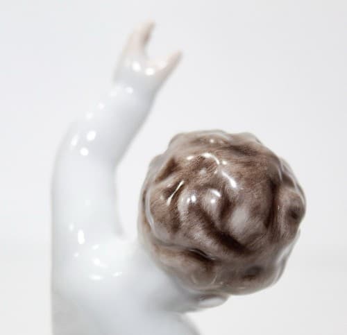 HEREND HUNGARY Vintage Nude Cherub Hand Painted Porcelain Boy Figurine - Thumbnail 8