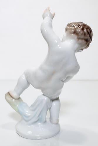 HEREND HUNGARY Vintage Nude Cherub Hand Painted Porcelain Boy Figurine - Thumbnail 2