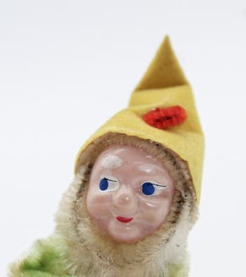 Vtg Japan Pinecone Pixie Elf Gnome w/ Stocking Chinelle Christmas Ornanent - Thumbnail 7
