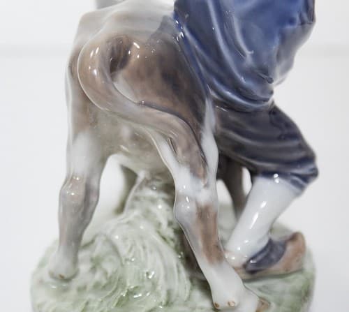 ROYAL COPENHAGEN Denmark 772 Vintage Boy And Cow Porcelain Figurine - Thumbnail 8