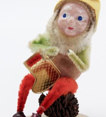Vtg Japan Pinecone Pixie Elf Gnome w/ Stocking Chinelle Christmas Ornanent - Thumbnail 6