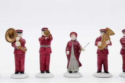 Department 56 Salvation Army Band Christmas Heritage Village Collection 6pcs - Thumbnail 4