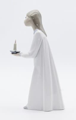 Lladro Made In Spain Vintage Girl With Candle Glazed Porcelain Retired Figurine - Thumbnail 7