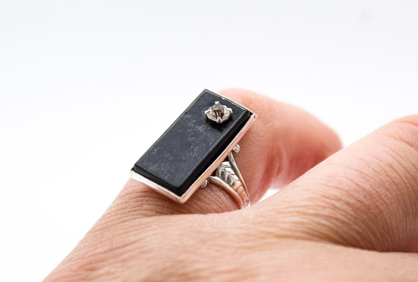 Vintage Deco Style Natural Black Onyx Sterling Silver 925 Hallmarked Ring Size 6 - Thumbnail 8