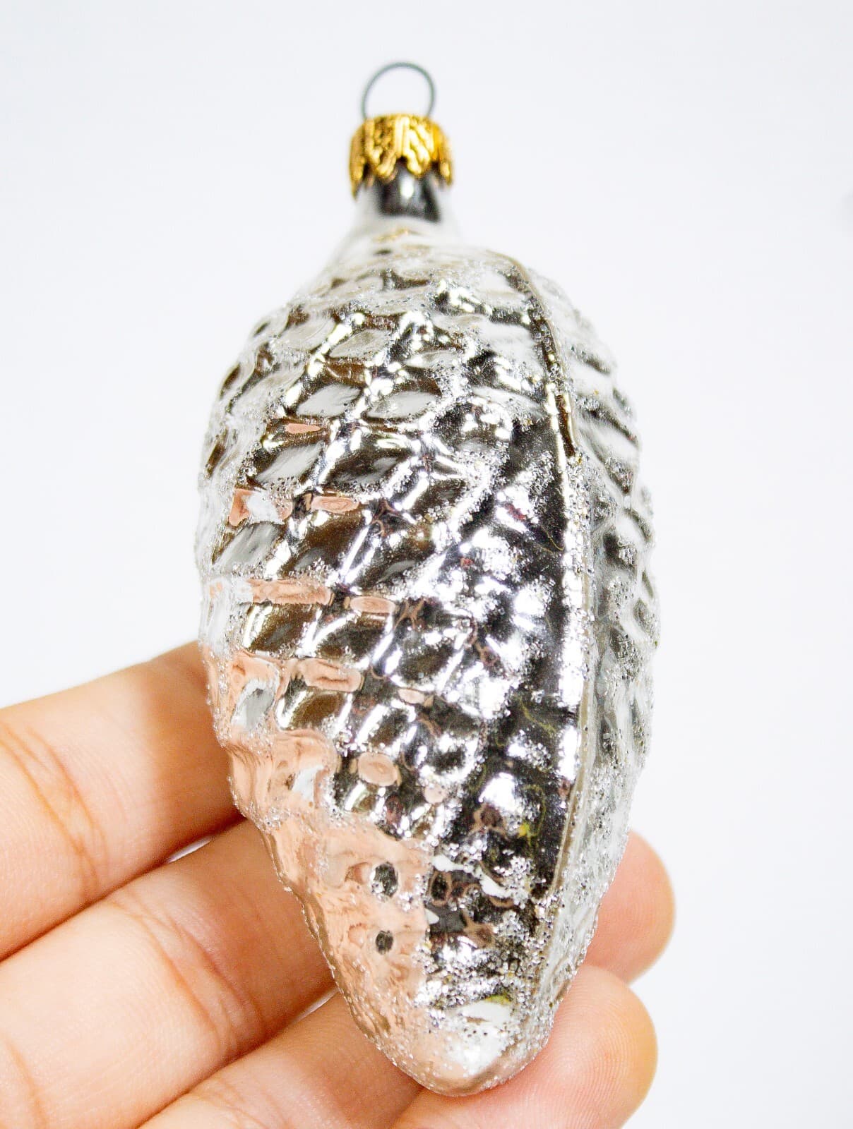 Vintage Silver Pinecone Glitter Mercury Glass Christmas Ornament - Thumbnail 3