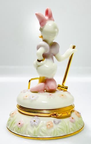 LENOX Vintage Treasures Disney Croquet with Daisy Treasure Porcelain Trinket Box - Thumbnail 3