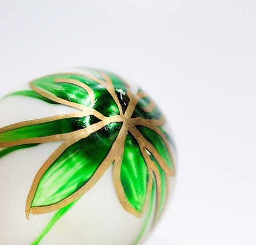 Vintage Hand Painted Egg Shape Tulip Floral Motif Glass Christmas Ornament - Thumbnail 5