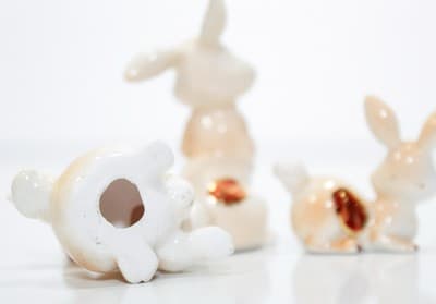 3 Miniature Vintage Japan S.S. Bone China Hand Painted Porcelain Bunny Rabbits - Thumbnail 7