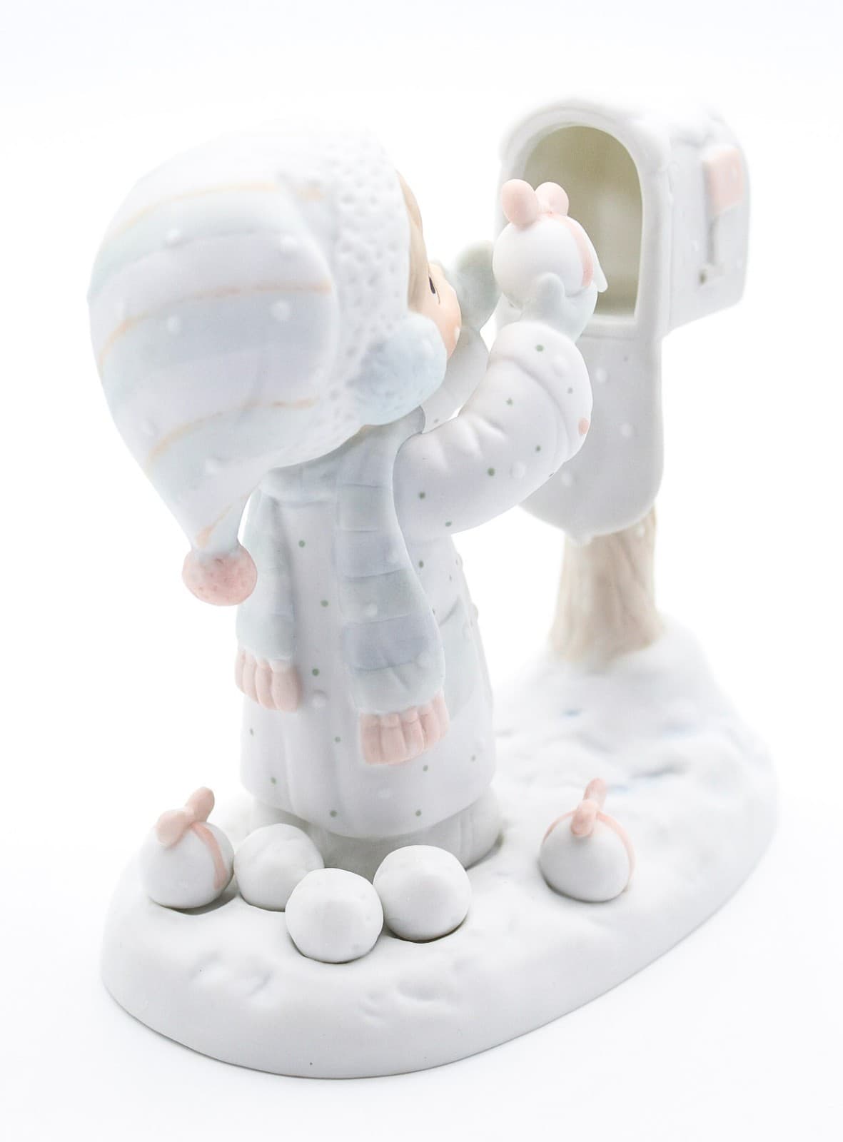 Precious Moments I'm Sending You A White Christmas Porcelain Figurine 1984 - Thumbnail 4