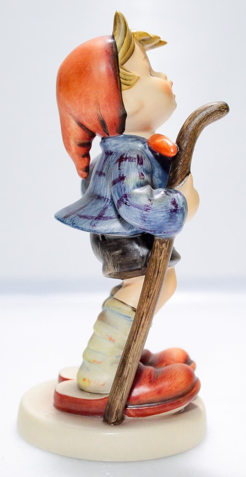 GOEBEL HUMMEL Germany "Little Hiker" Hand Painted Porcelain Figurine TMK6 - Thumbnail 3