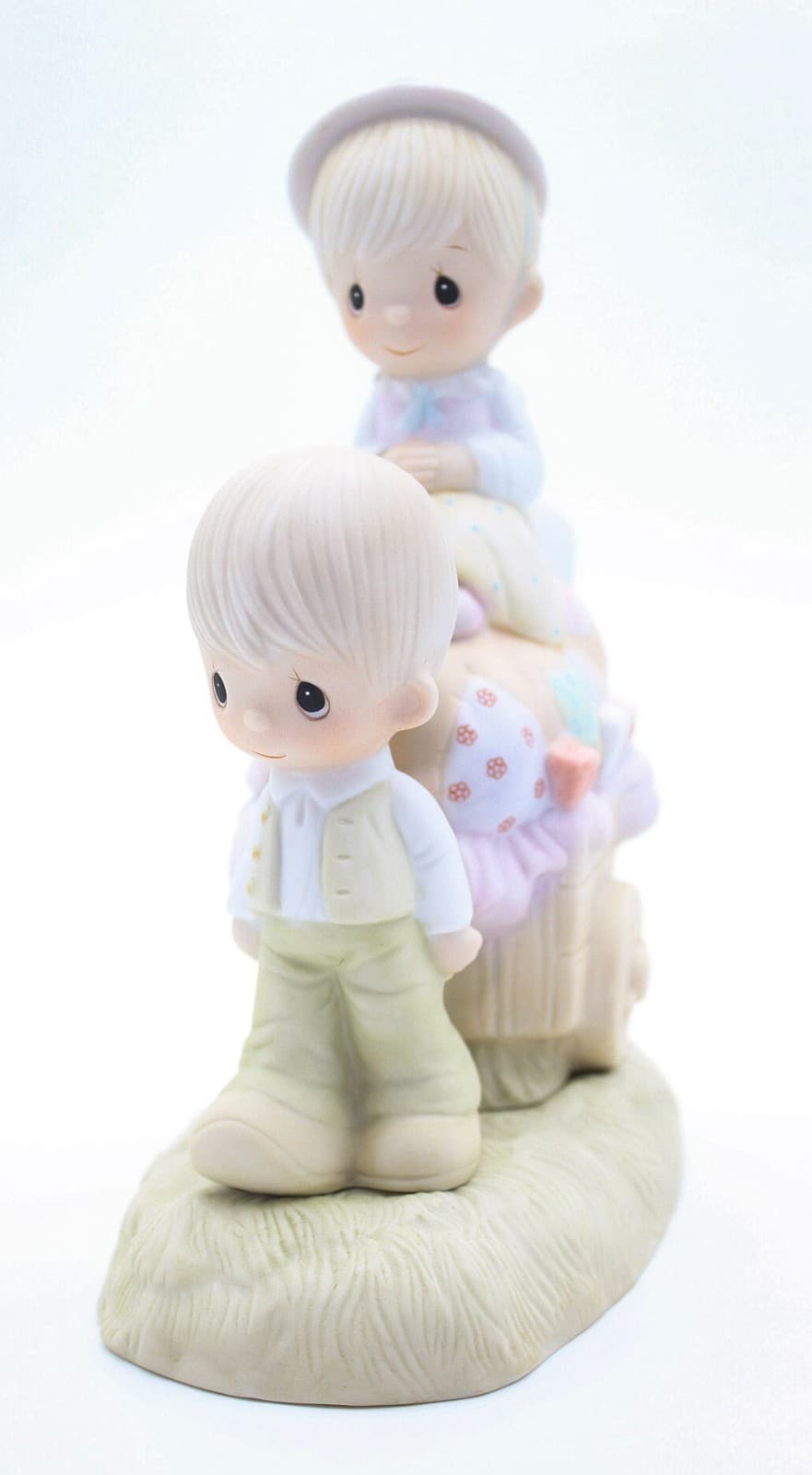 Precious Moments Walking By Faith Enesco Porcelain Figurine 1979 - Thumbnail 4