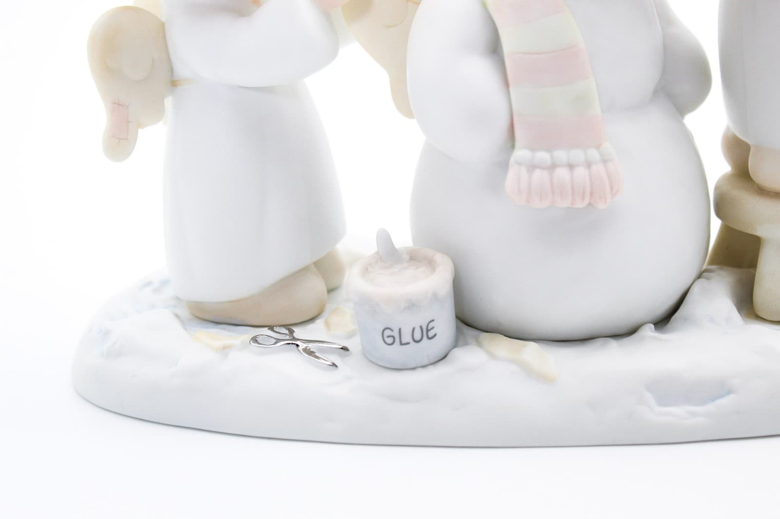Precious Moments Halo, And Merry Christmas Enesco Porcelain Figurine 1985 - Thumbnail 6
