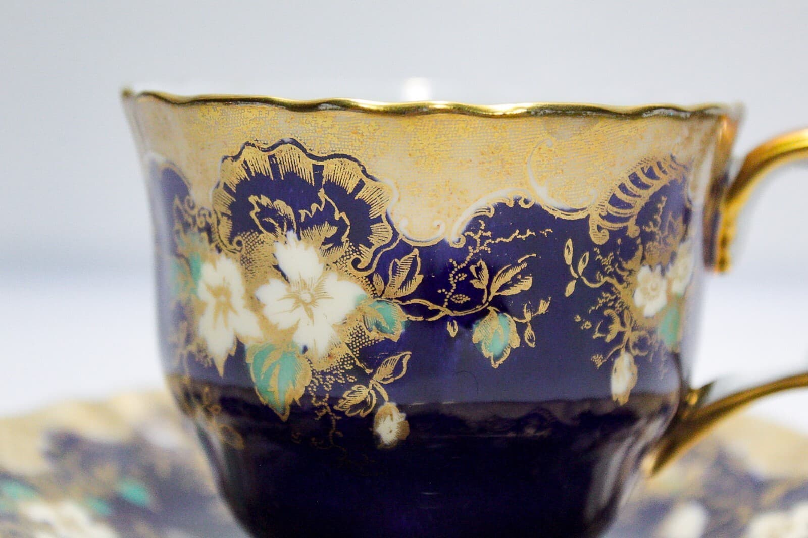 CROWN STAFFORDSHIRE Antique England Fine Bone China Cobalt Floral Cup & Saucer - Thumbnail 2