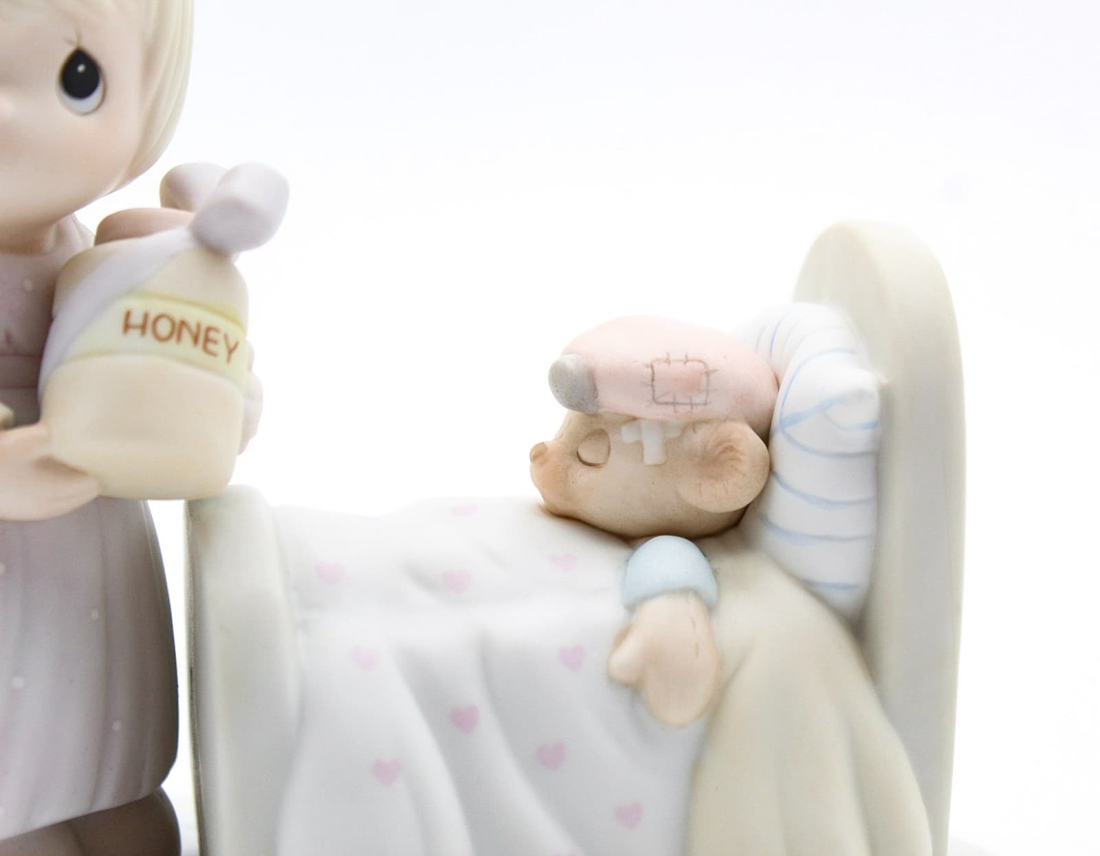 Precious Moments Make Me A Blessing Enesco Porcelain Figurine 1986 - Thumbnail 3