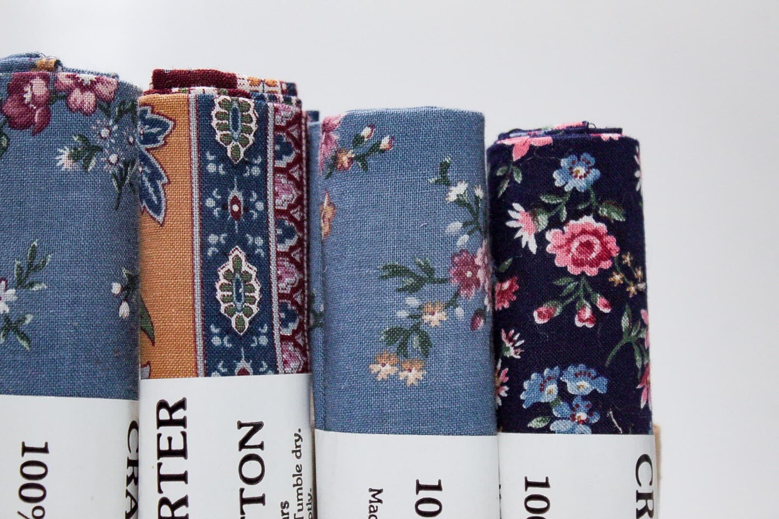 8 CRAFT QUARTER 18" x 22" 100% Quilting Fabric Lot Floral Designs NEW - Thumbnail 5