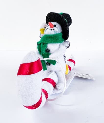 Vintage Annalee Tobogganing Buddies on Candy Cane 3" Christmas Doll - Thumbnail 2