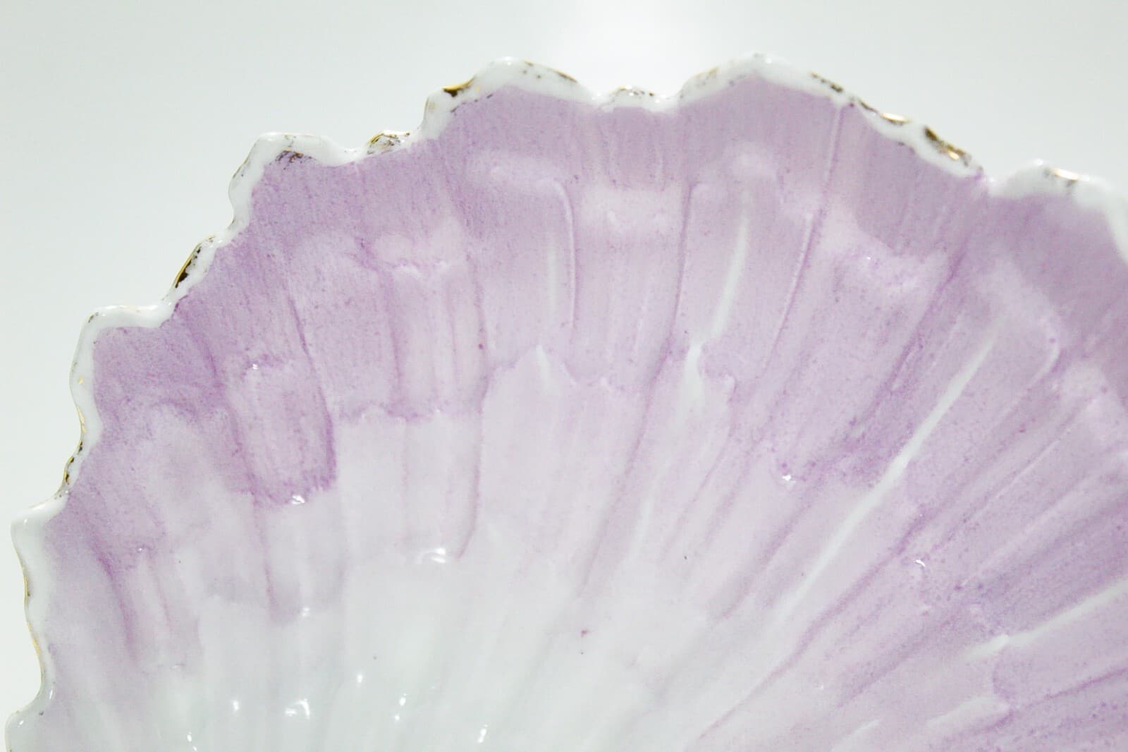 KPM Made In Germany Vintage Purple Seashell Motif Porcelain Serving Candy Dish - Thumbnail 3