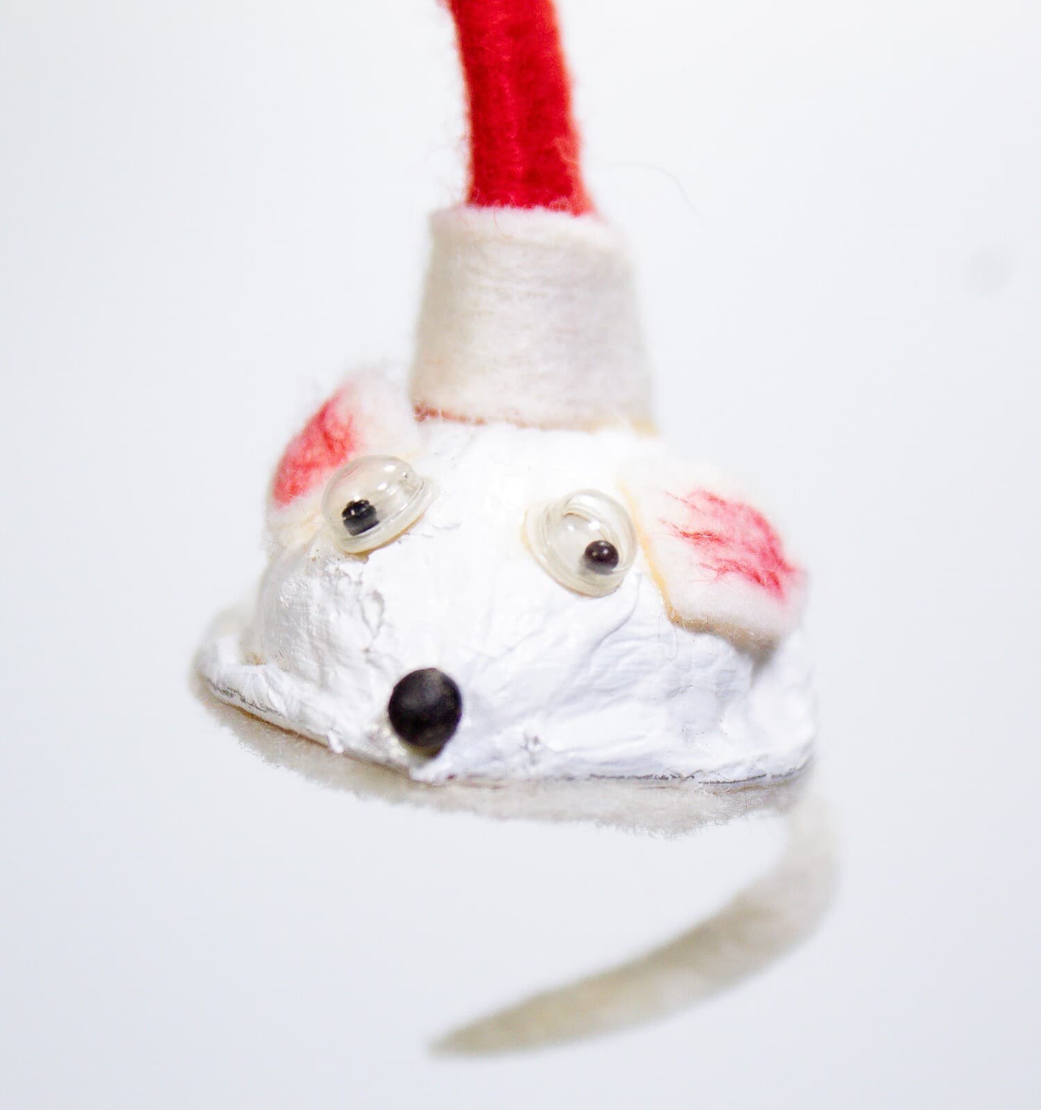 Lot Of 3 Wooden Christmas Santa Claus Mrs. Claus Festive Dog Figurine Ornaments - Thumbnail 5