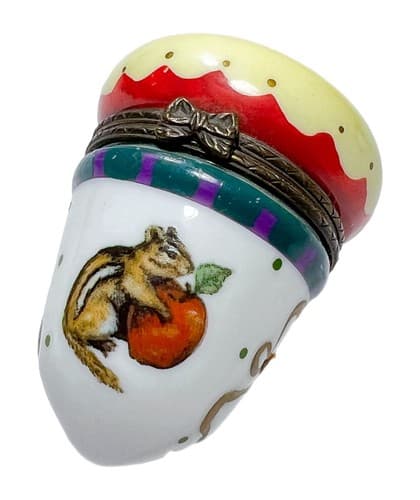 1997 TPHC by MCF Hand Decorated Gerbil Squirrel Acorn Porcelain Trinket Box - Image 1