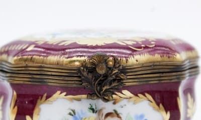 Limoges France Peint Main Antique Hand Painted Floral Burgundy Porcelain Box - Thumbnail 8