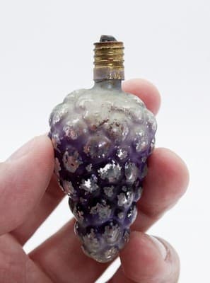 Vintage Hand Painted Glass Grape Cluster Motif Christmas Light Bulb - Thumbnail 2