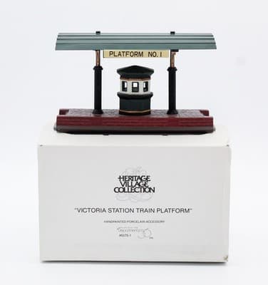 Department 56 Victoria Station Train Platform Heritage Village Accessories 1pc - Thumbnail 2