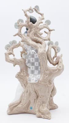 Lladro Geisha Sitting Spain Glossy Large Porcelain Figure By Vicente Martinez - Thumbnail 4