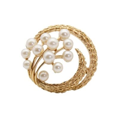 Vintage CROWN TRIFARI Faux Pearl Flower Motif Gold Tone Pin Brooch - Image 1