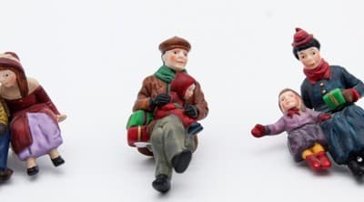 Department 56 Christmas At The Park Heritage Village Christmas Accesssories 3pcs - Thumbnail 4