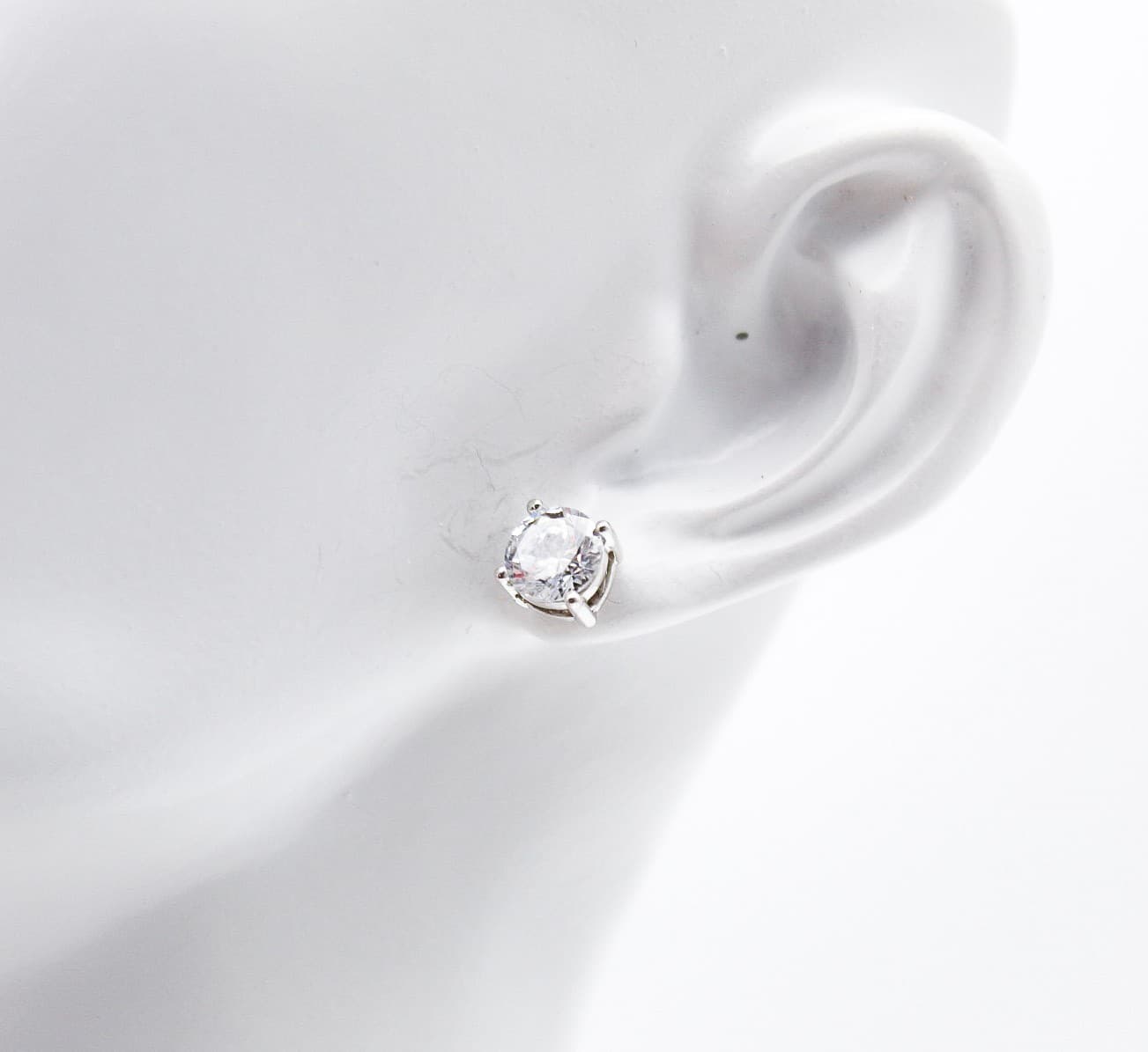 Vtg Brilliant Cut Cubic Zirconia Sterling Silver 4-Prong Solitaire Stud Earrings - Thumbnail 6