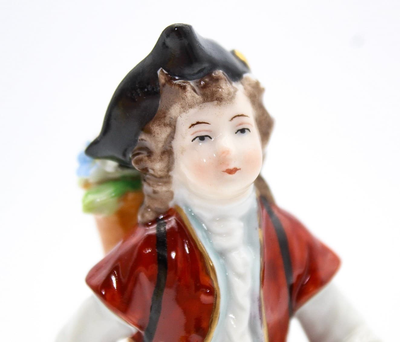 Antique Sitzendorf Germany Hand Painted Boy With Flowers Porcelain Figurine 4.5" - Thumbnail 8