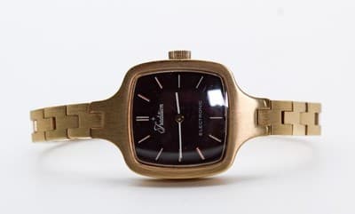 Vintage TRADITION Electronic Burgundy Dial Gold Tone Ladies Wristwatch In Box - Thumbnail 5