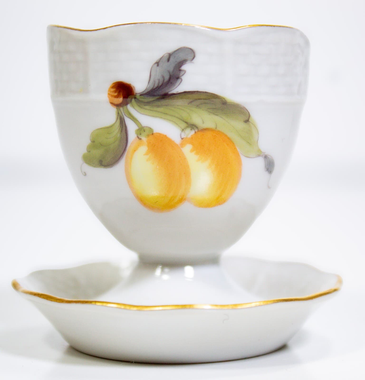 HEREND HUNGARY White Porcelain Gold Trim Fruit & Animal Design Egg Cup - Thumbnail 4