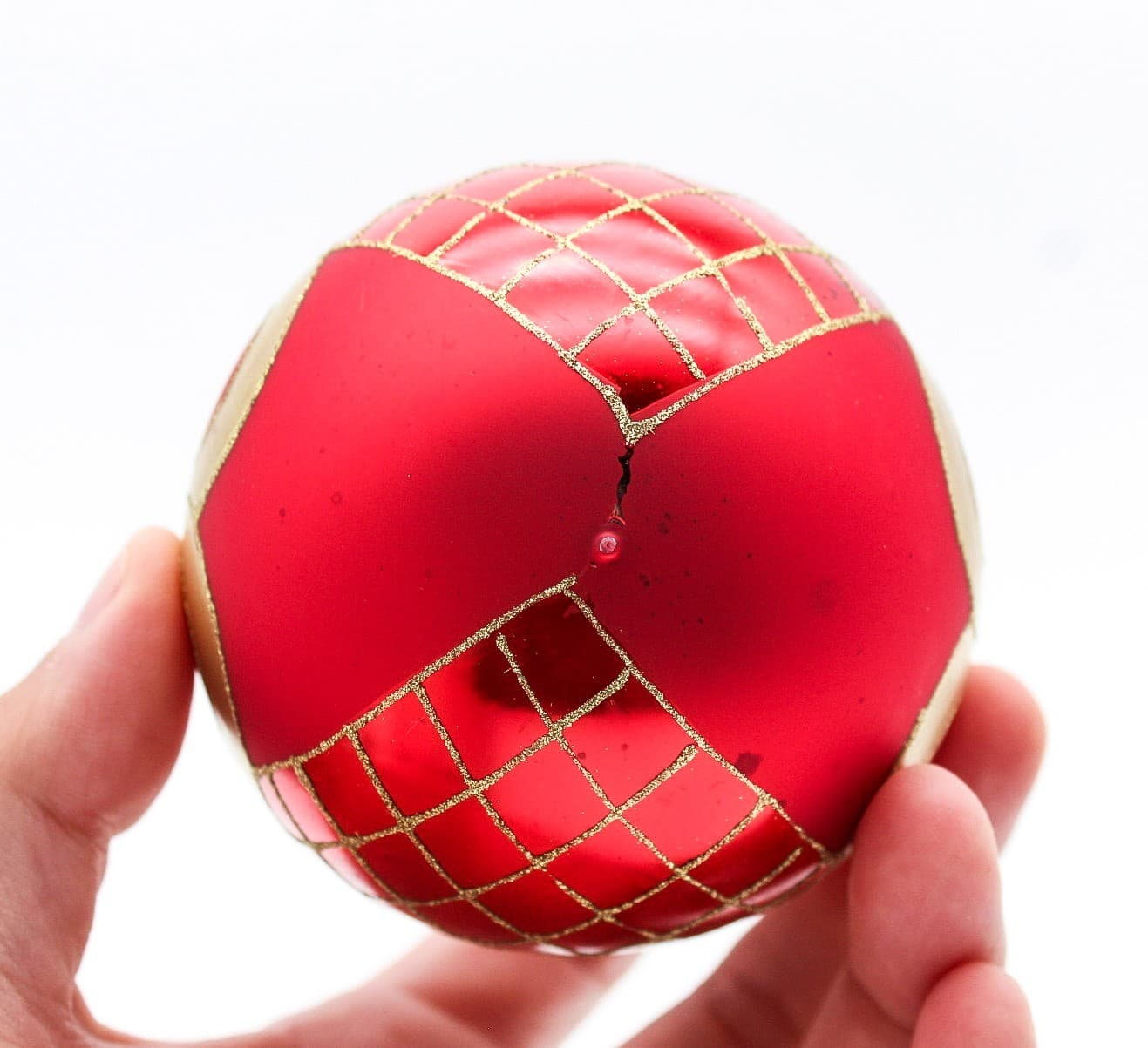 Vintage Germany Red & Gold Hand Painted Glitter Lattice Glass Christmas Ornament - Thumbnail 6