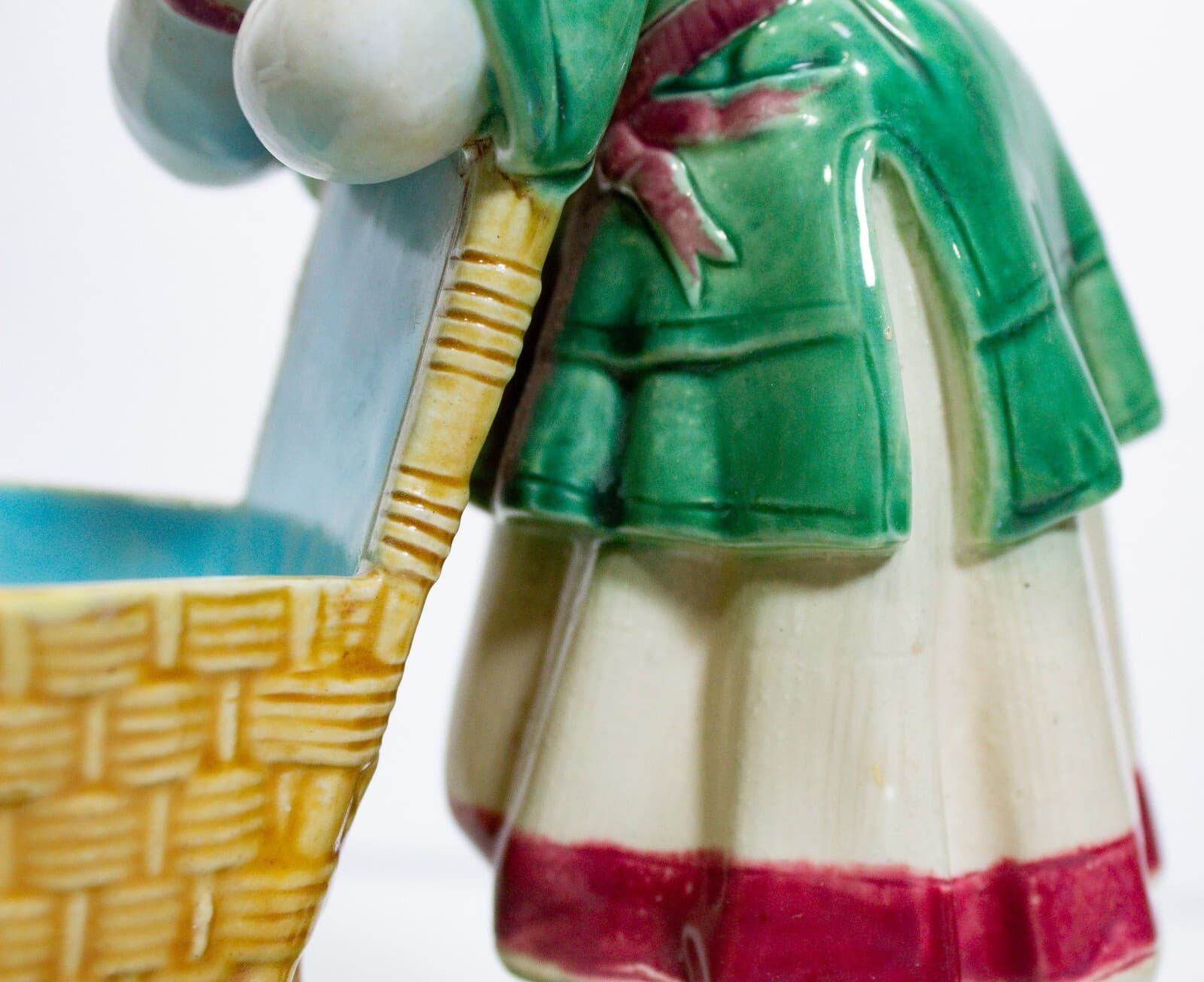 Set of 2 MINTON MAJOLICA Boy And Girl Planters With Basket Flower Holder Figures - Thumbnail 6